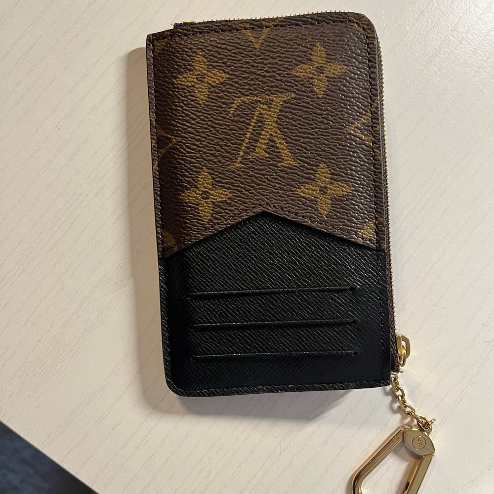 Louis Vuitton Brown Monogram Canvas Card Holder with Gold Hardware - Picture 2 of 7